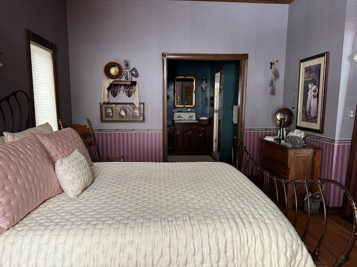 Frontier Days Gem 4 In Spacious Home By Park - Cheyenne, WY