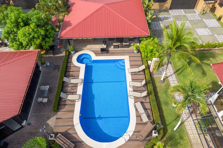 7 Bedroom 12 Beds Luxury Villas - Costa Rica