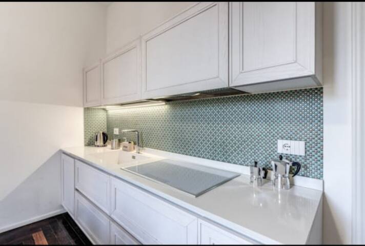 Charming Barberini suite apartment gallery image 5