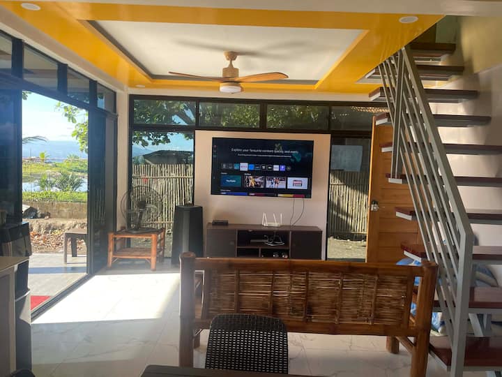 Sunrise Paradise | Calm & Cozy Rest House - Ozamiz City