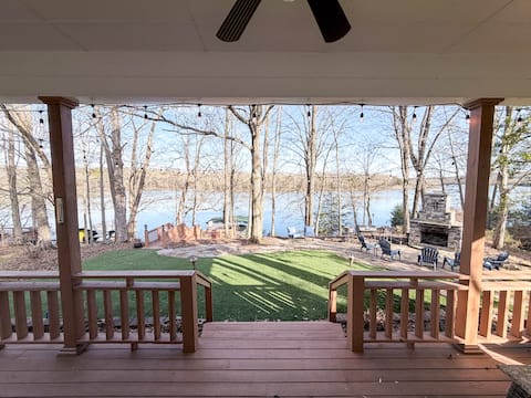 *Summer Availability* Lakefront Home Old Hickory