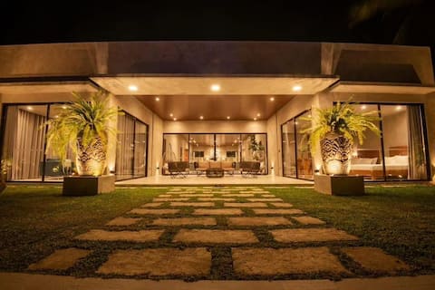 Resthouse At Alfonso