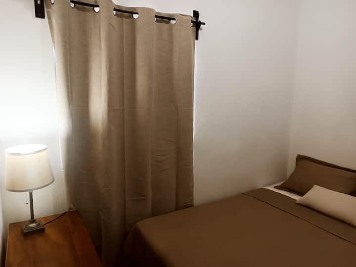 غرفة النوم 2