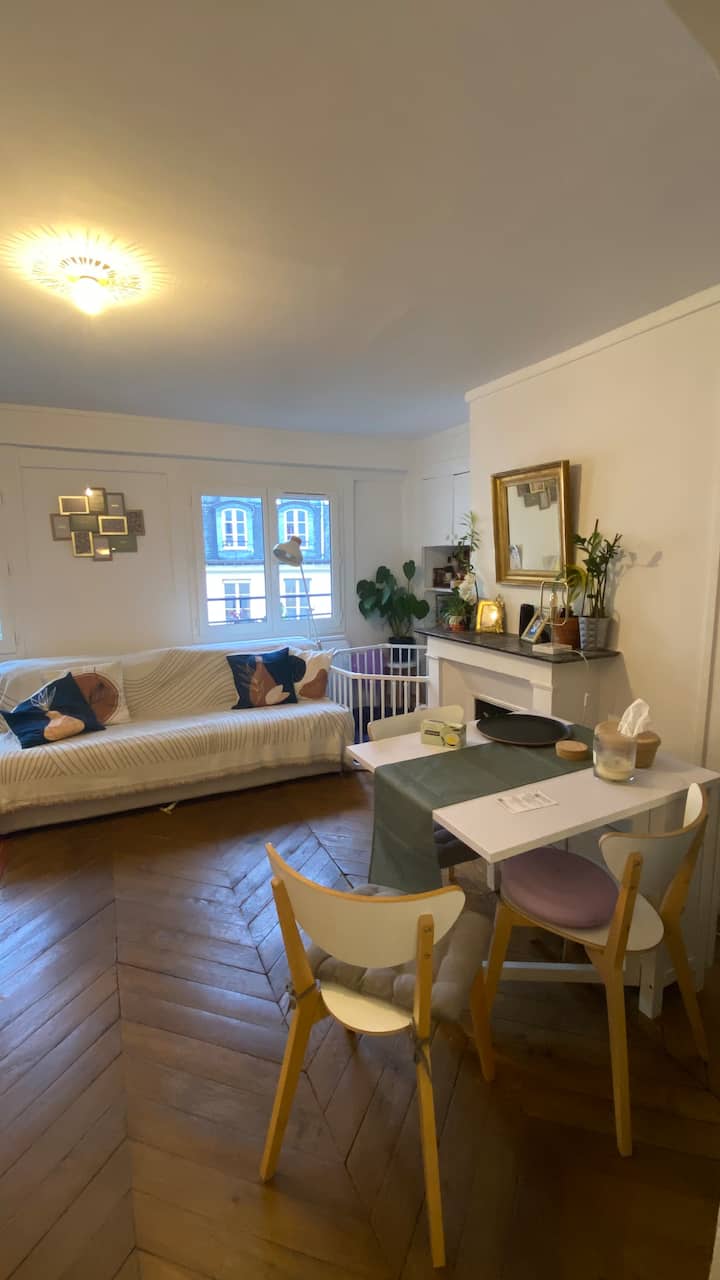 Appartement Cosy Près Du Marais - París