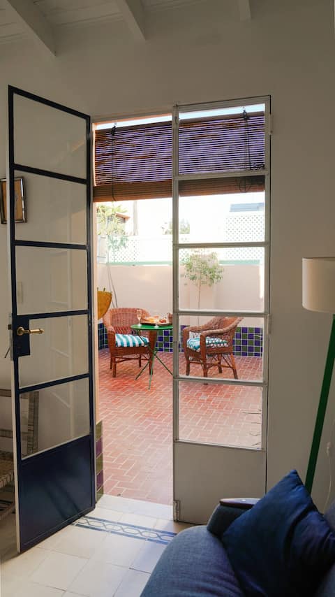 Top performing Airbnb: Sunny terrace in San Telmo. in San Telmo