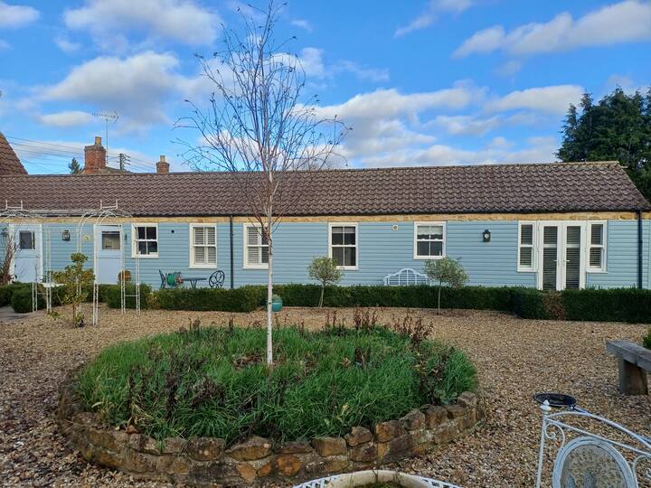 Deeping Gate Vacation Rentals & Homes England, United Kingdom Airbnb