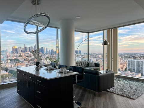 Penthouse LA 2bed/2bath [Corner Unit | Sky Suite]