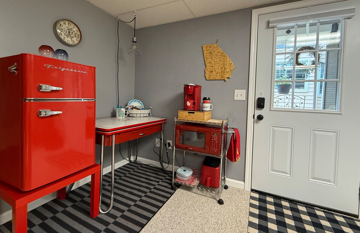 Top performing Airbnb: Suite Retreat in Woodstock in Woodstock