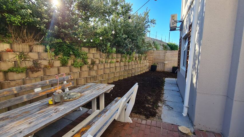 3 Bedroom Beach House Big Bay gallery image 2