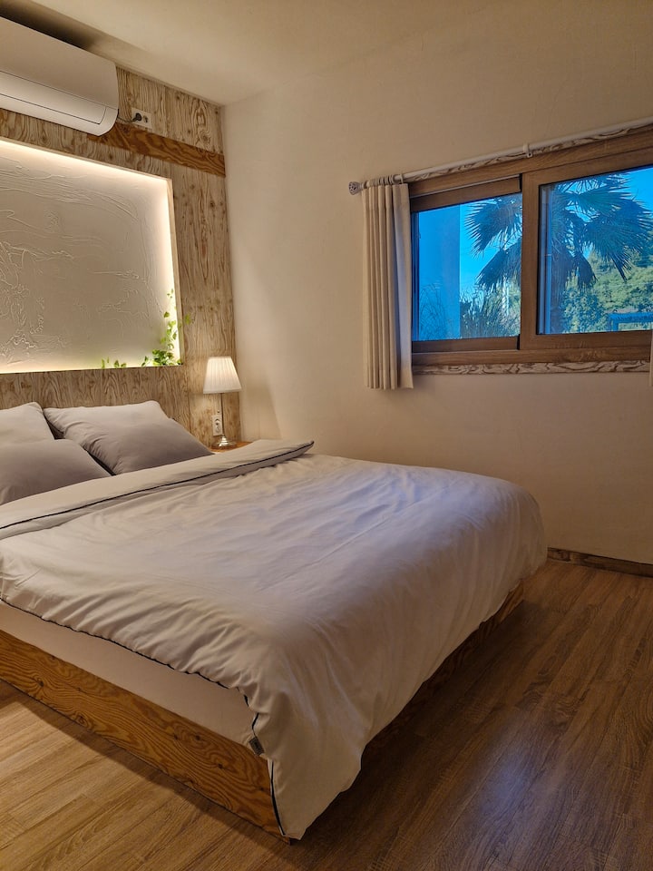 غرفة النوم 1