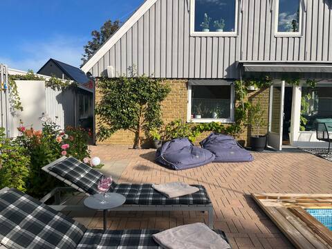 Pool house with private garden