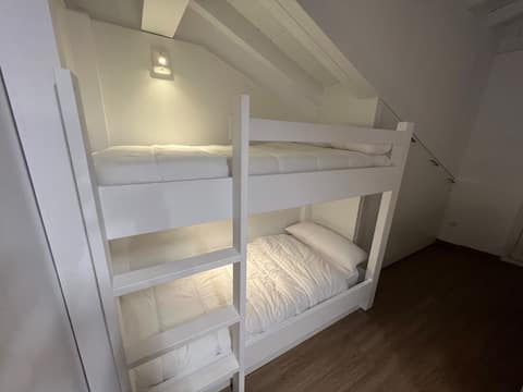 Top Airbnb: Loft in the historic district en Laredo