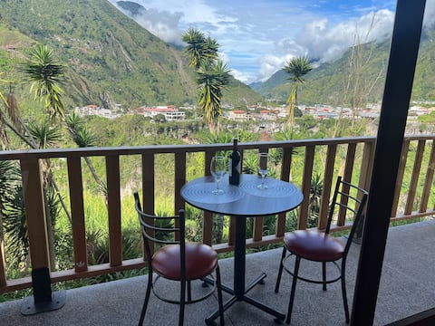 Luxury apartment with balcony & magnificent view