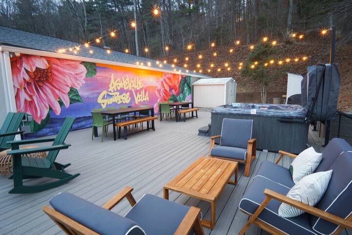 Mntn View, Hot Tub, Arcade, Yoga gallery image 3