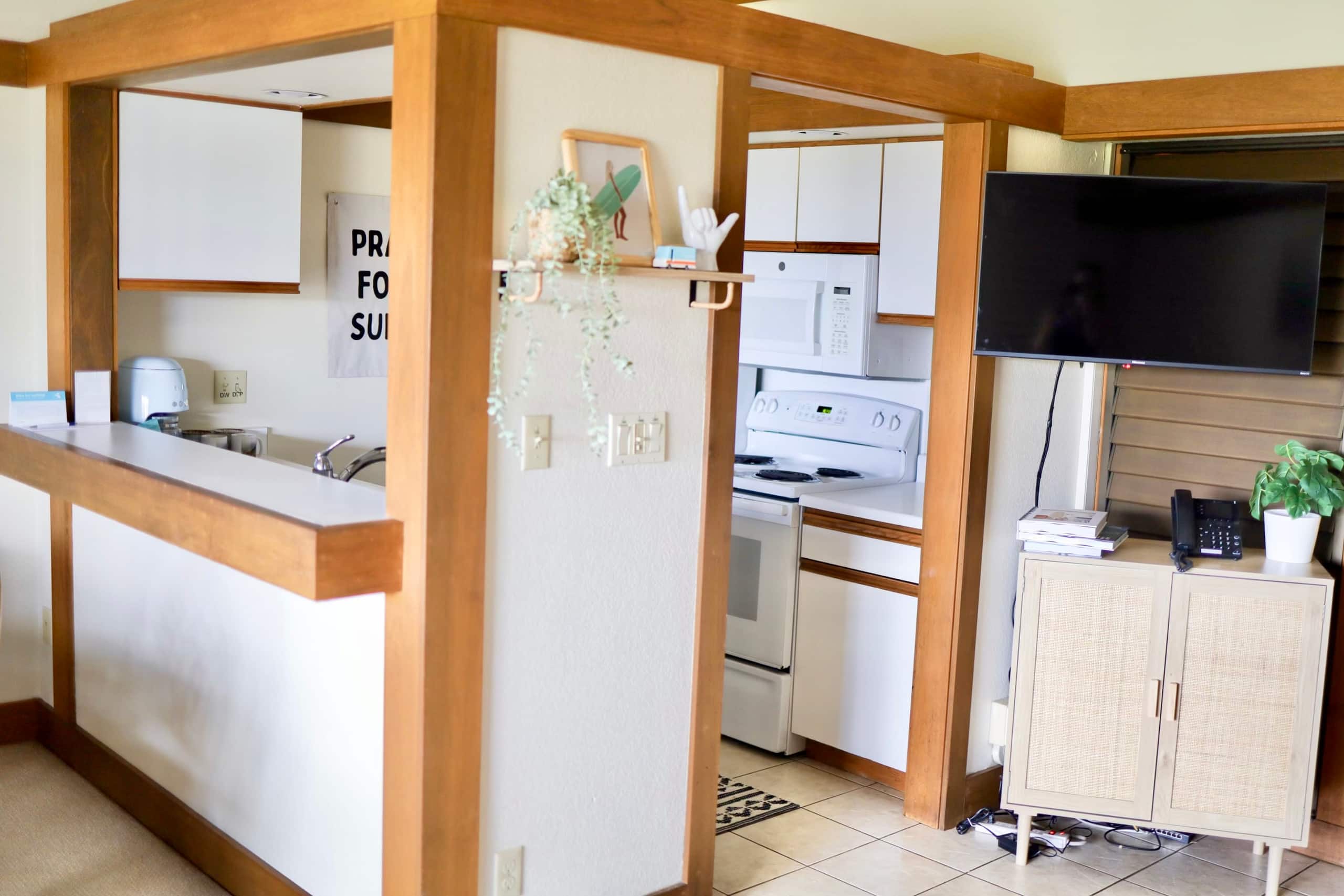 The Surf Shack | Ocean Views | A/C - Photo 8