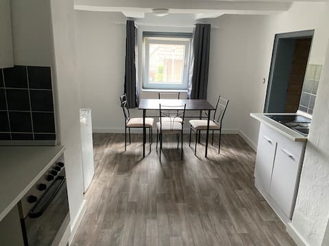 8 beds ideal for craftsmen