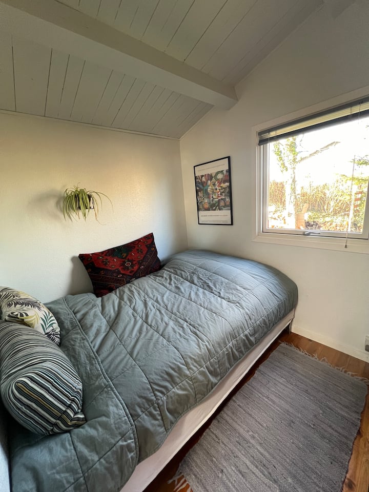 საძინებელი 2