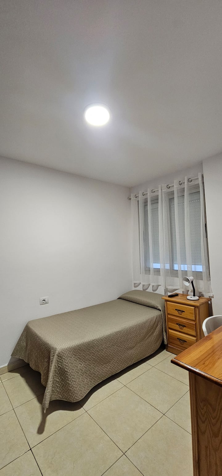 საძინებელი 1