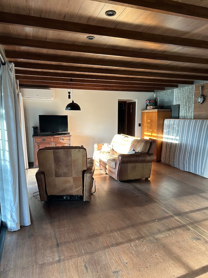 მისაღები ოთახი