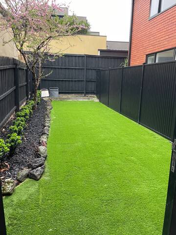 Spacious and bright 4br/ 2 bath East Malvern gallery image 4