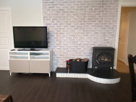 Small Room in Single Room (1)