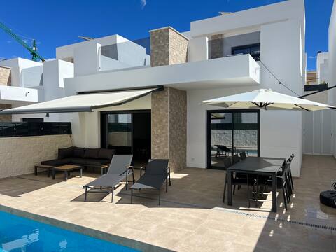 Beautiful villa in Benijofar with private pool