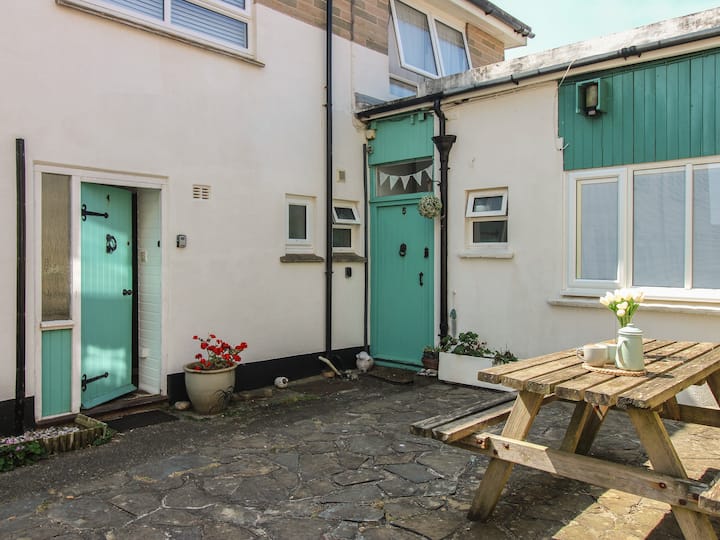 4 Thornlea Mews - Hope Cove