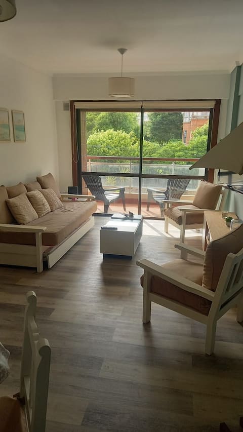 Propiedad de Airbnb exitosa: Apartment with pool 100 meters from the coast en Lomas De Stella Maris