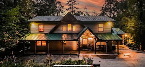 Lazy Bear Lodge on Norris Lake