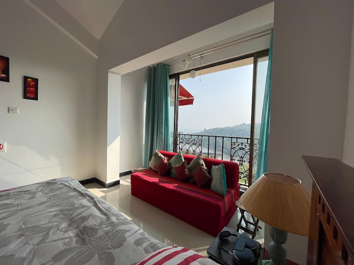 Bedroom 1 image 1