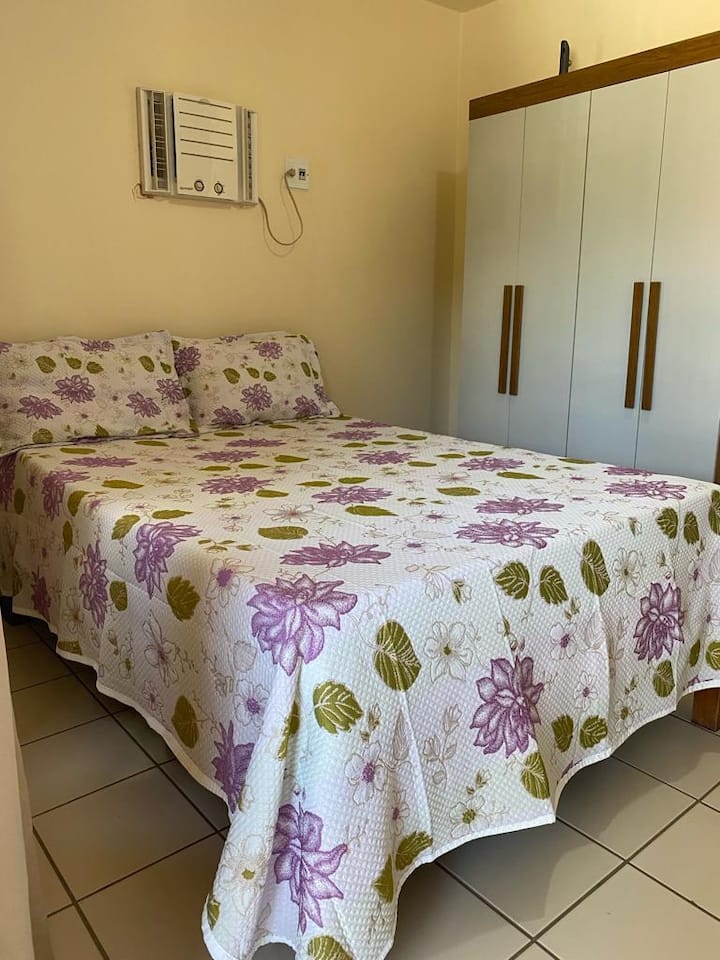 Suita 2. Pamje nga dera e ballkonit 