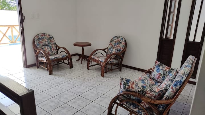 Casa Com Piscina Para 10 Pessoas - Lauro de Freitas