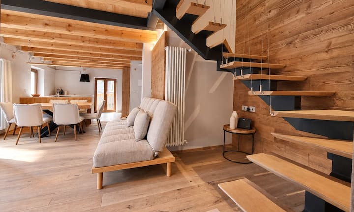 Alpine Chic Retreat - Courmayeur