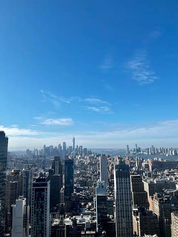 Million Dollar Luxury 2bd/2ba Midtown Views!