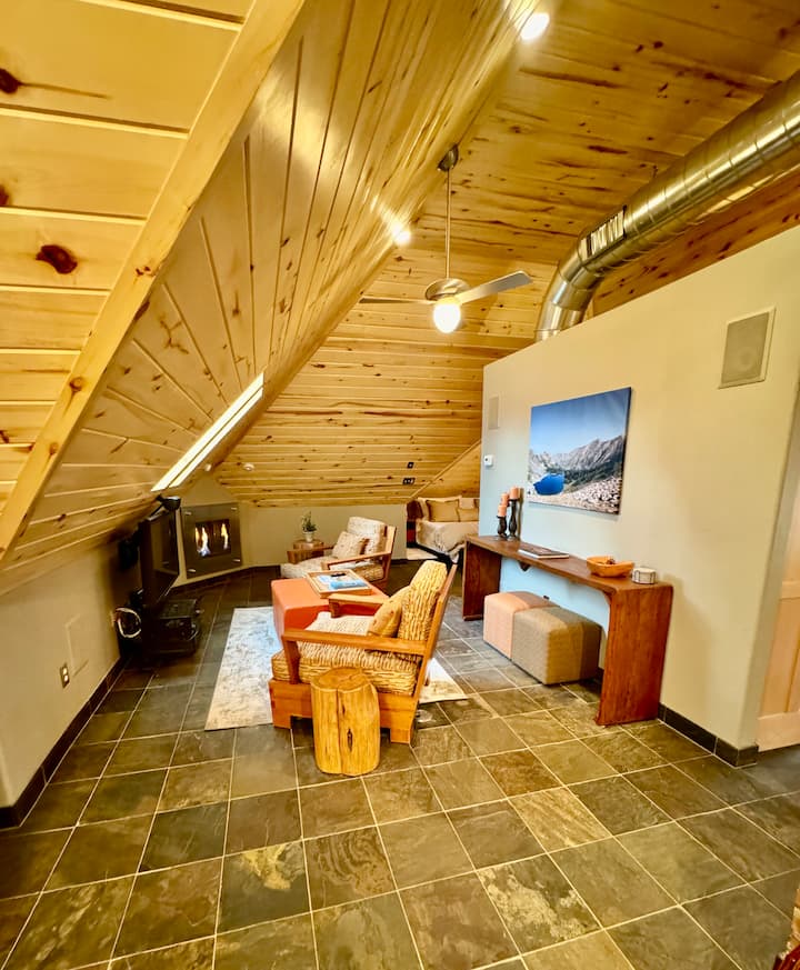 Mchugh Loft In Historic Old Town - Wellington, CO