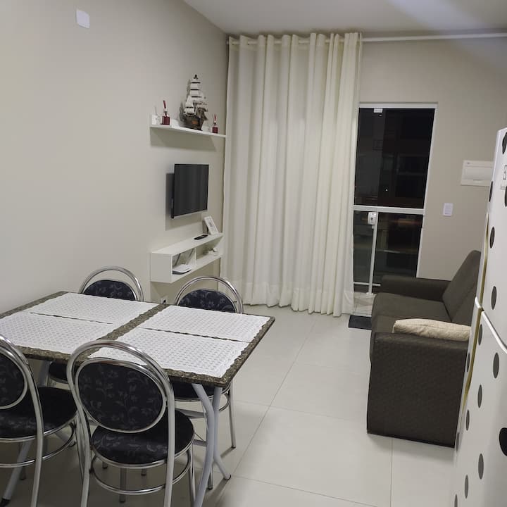 Apartamento A 100mts Praia, Com Ar Cond - Matinhos
