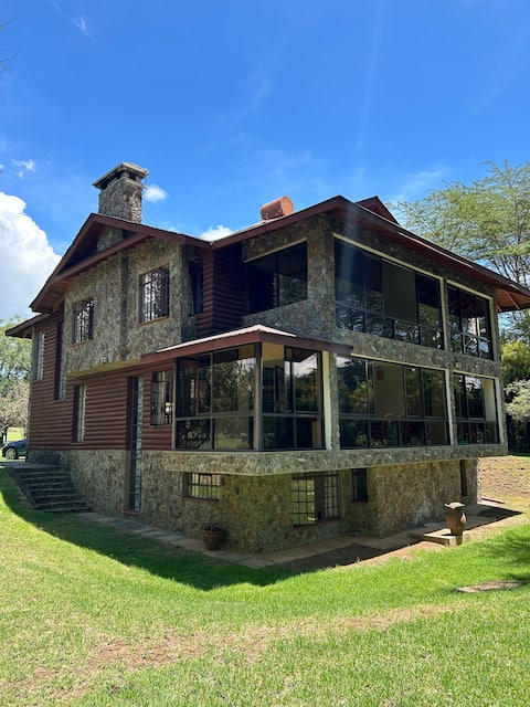 Serene 4 bdrm Cottage - Great Rift Valley Lodge