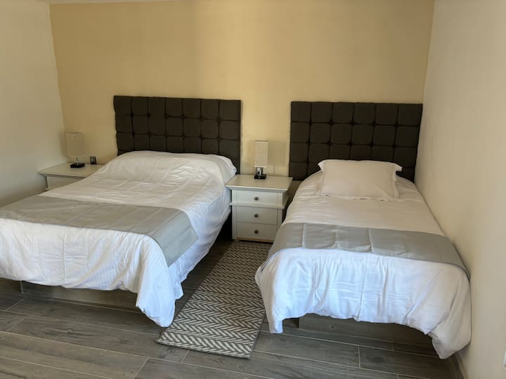 غرفة النوم 1