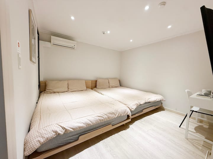 3mins From Myeongdong Stn. 3 Queen Beds. 6pax. - Seoul