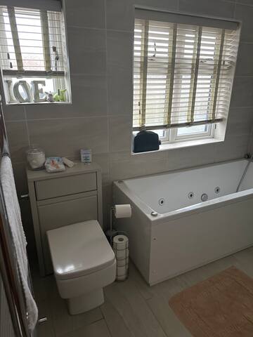 Family home gallery image 2