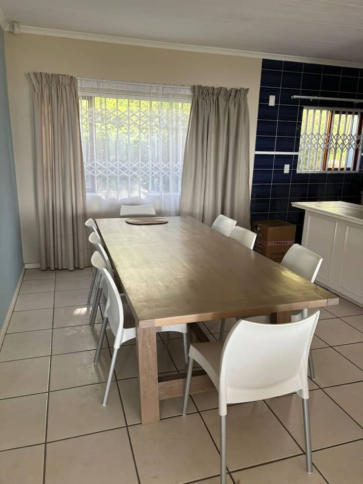 Dolphin Beach House On The Hill - Plettenberg Bay