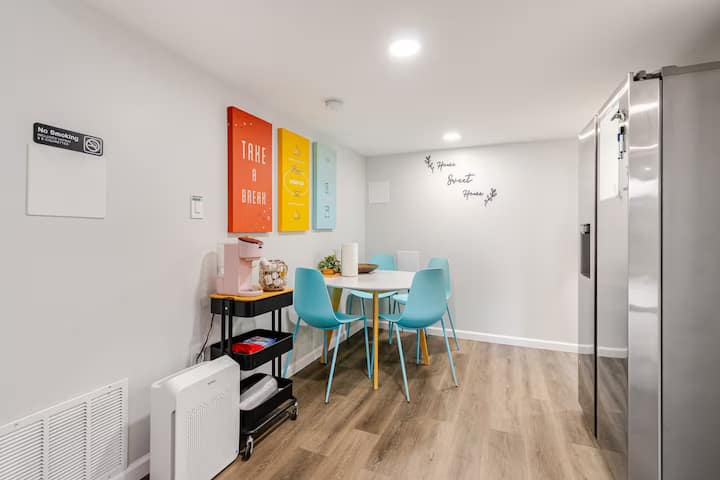 New Cozy Master Br W/private Bath. Kitchen+laundry - Fairfax, VA