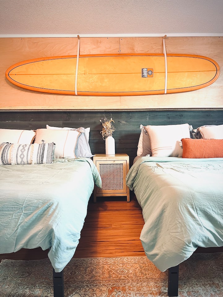 כולל מצעי מיטה ואמבטיה