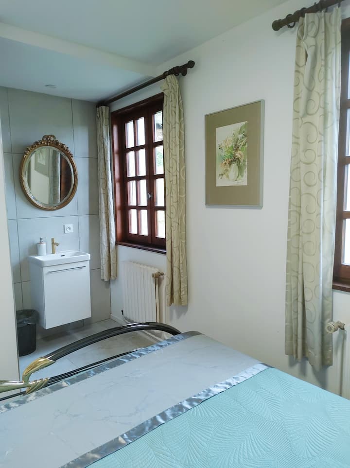 غرفة النوم 1