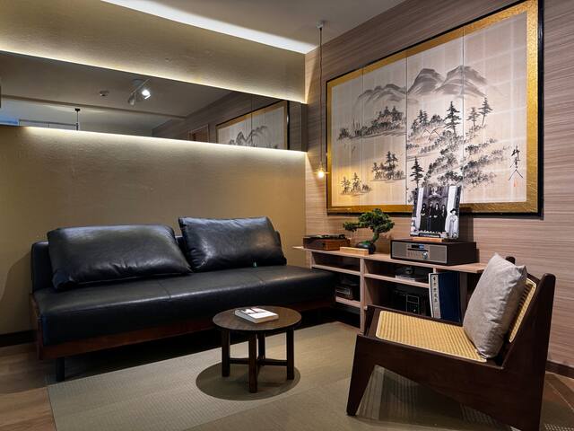 【新宿中心部】最高品質マットレスにこだわり、古屋を伝統的な空間にリノベーションした家、75m2 gallery image 5