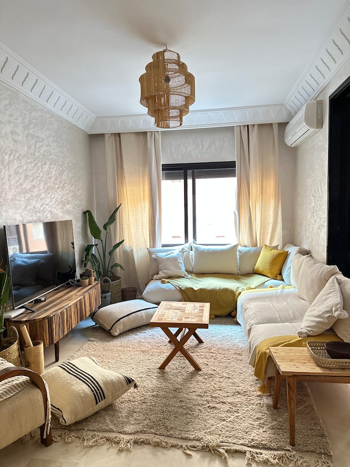 Appartement Chaleureux, 3 Ch. à 5 Min De Majorelle - Marocco