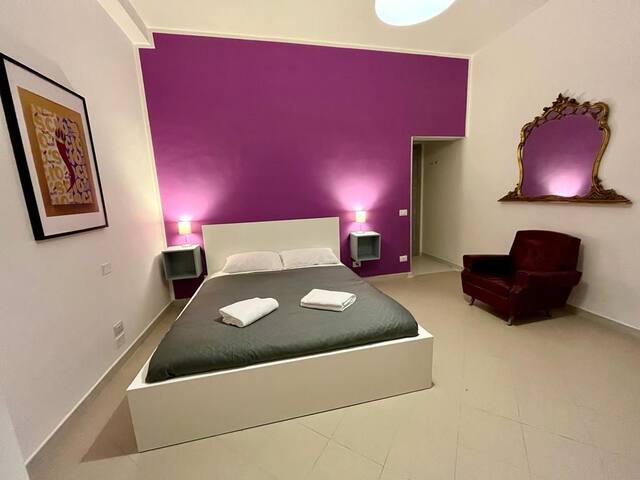 Apartment in the heart of Naples gallery image 4