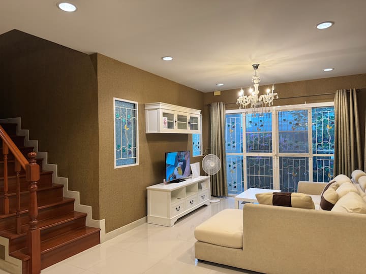 Maison Simple &Séjour Privé/aéroport(bkk)23minutes - Bangkok