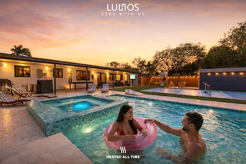 Hard Rock Villa: Fire Pit/BBQ/Heated Pool/Jacuzzi