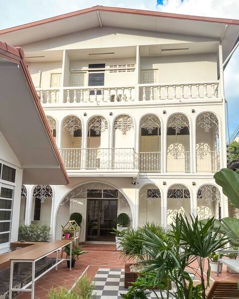 A home away from home C4